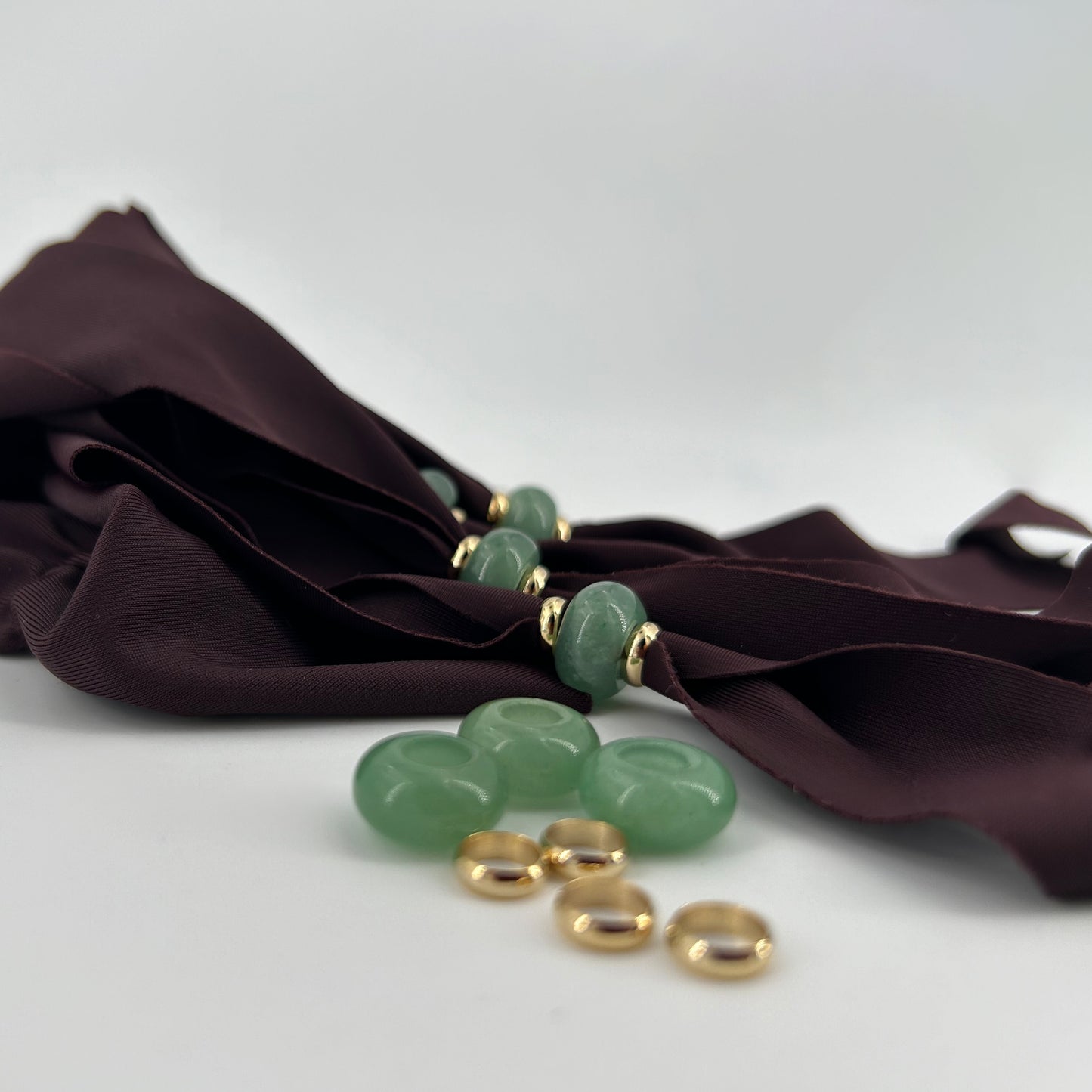 EBONY / GREEN JADE